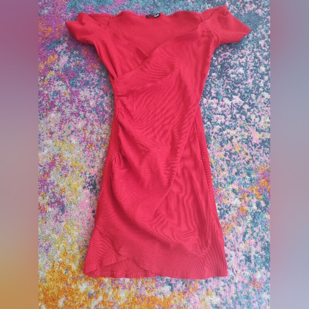 Red Fashion Nova Mini Dress Large